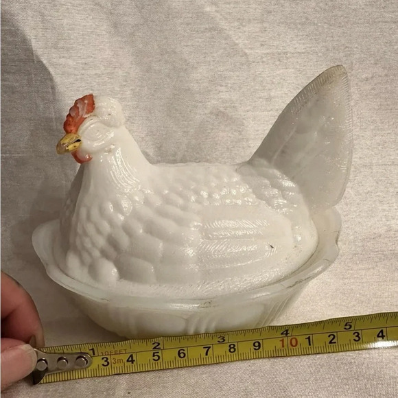Vintage Fenton White Milk Glass Hen Rooster On Nest Candy Dish 5.5" Beautiful - Picture 6 of 7